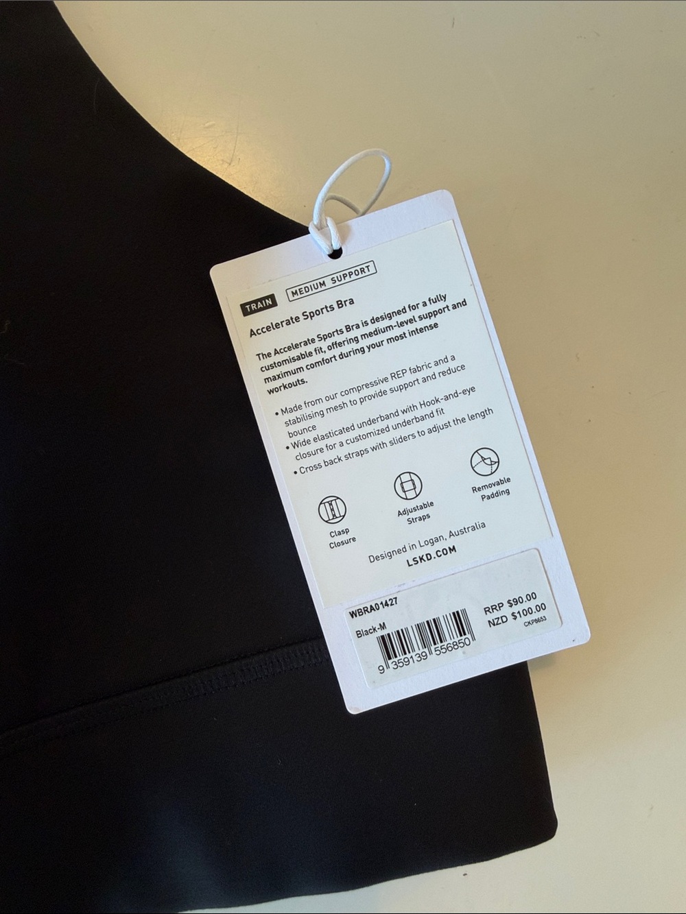 Accelerate Sports Bra in Black - Picture 5 of 7
